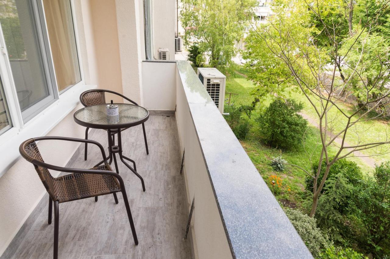 Alagen Apartments Бургас Екстериор снимка