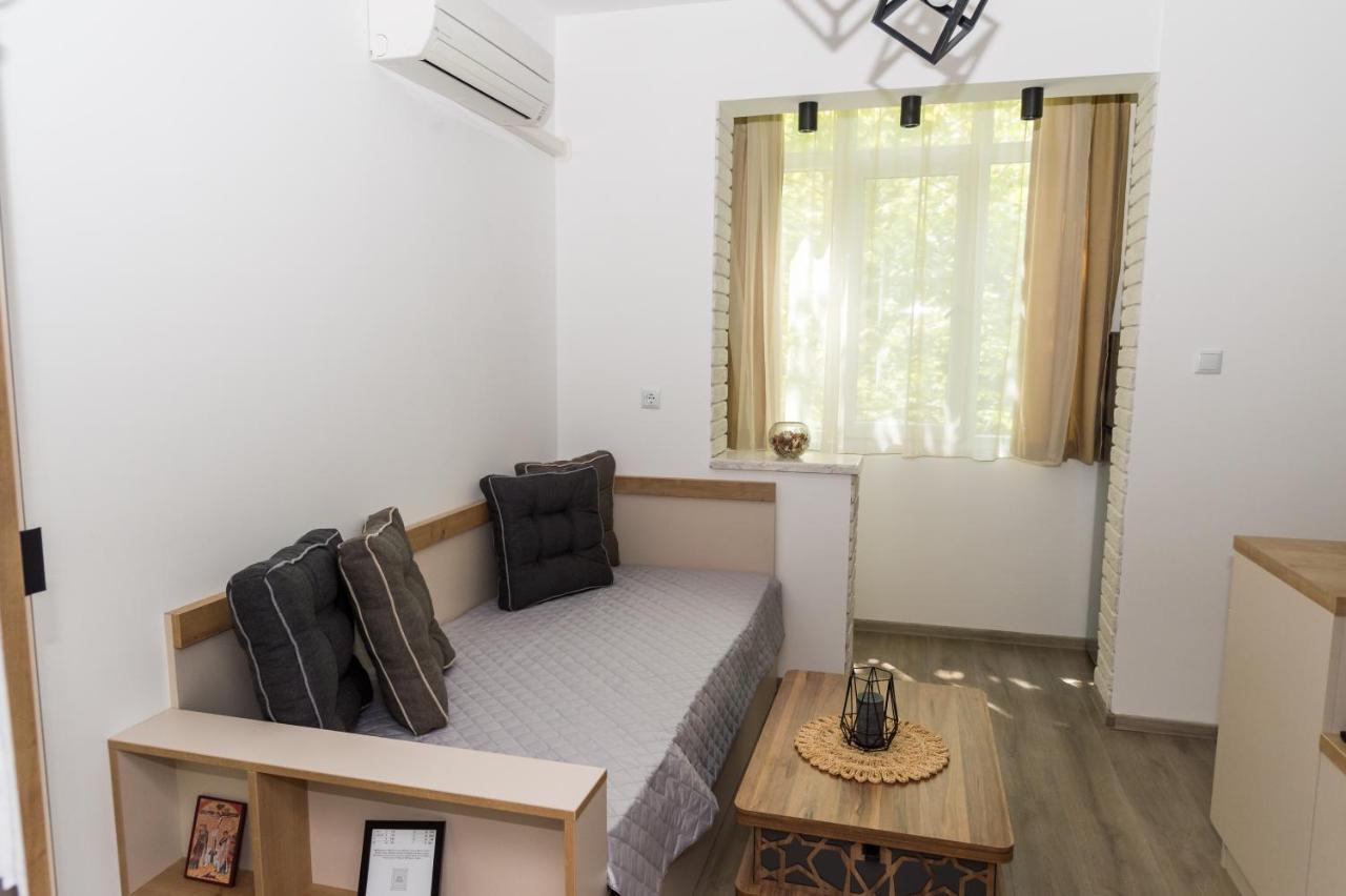 Alagen Apartments Бургас Екстериор снимка